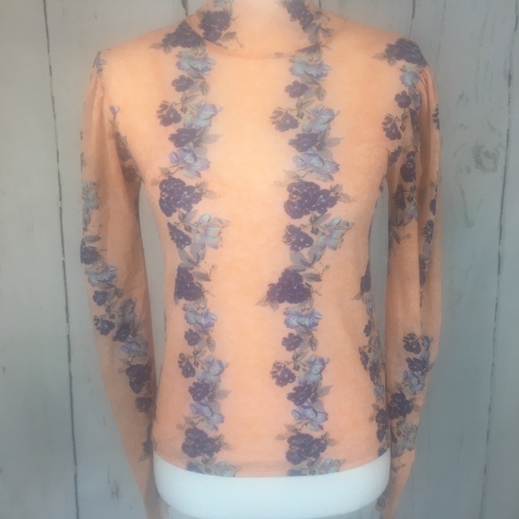 Free People top - Picture 6 of 8